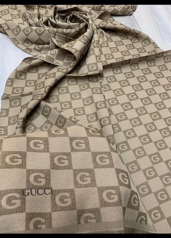 Gucci Pamuklu sallar