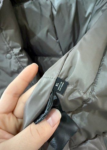 Uniqlo Kadın Gri Midi Kışlık Mont - Görsel 5