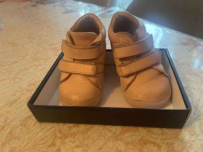 Kifidis kız çocuk bilekli ayakkabı