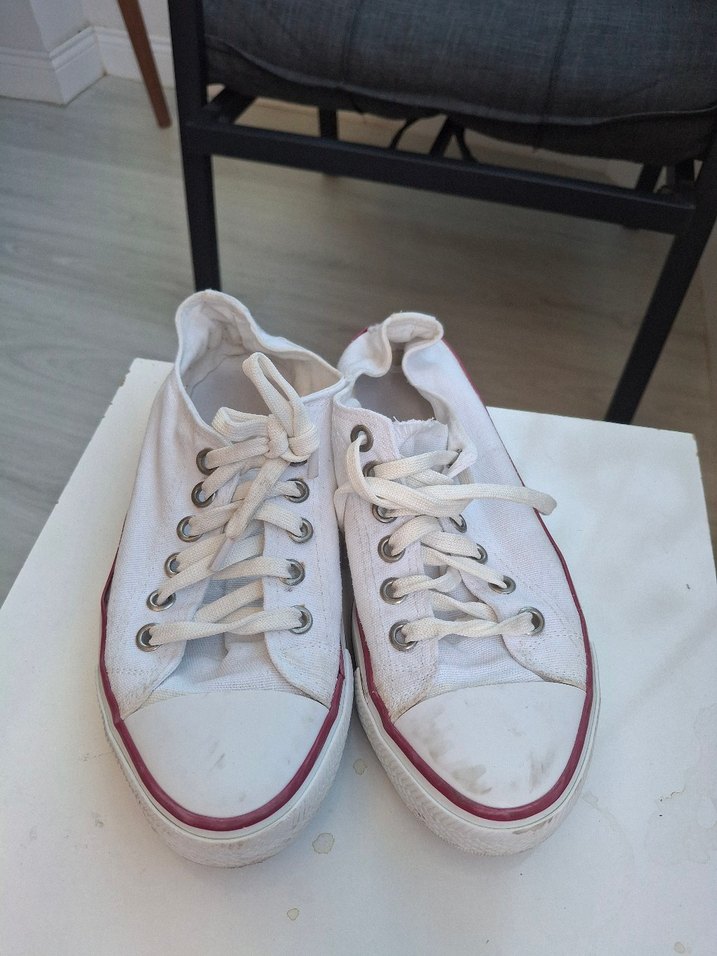 Beyaz Minimalist Kadın Spor Ayakkabı - Görsel 3