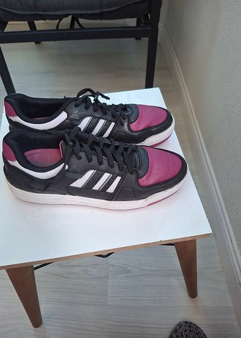 Flo Ayakkabı Adidas Kadın Siyah-Pembe Spor Ayakkabı