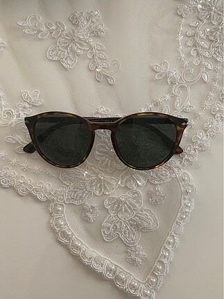 Persol güneş gözlüğü