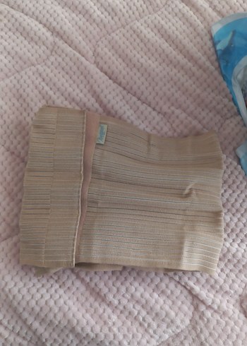 Bej Renkli Fitted Hemşire Korsesi