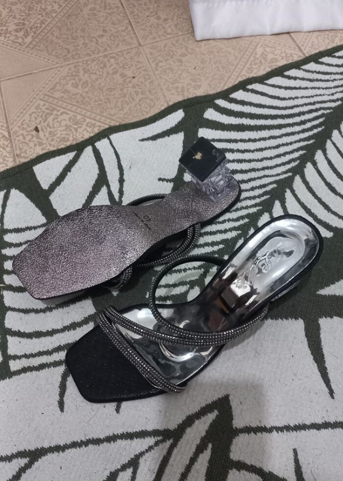 Topuklu terlik - Görsel 3