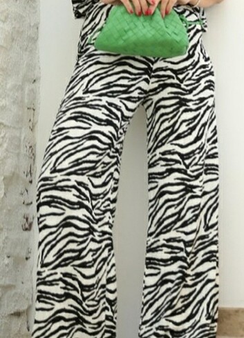 L beden zebra desen Pantolon bluz takım
