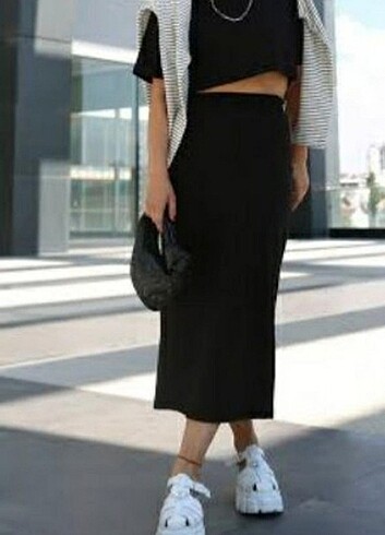 Fashionsak M beden crop ve uzun etek takım