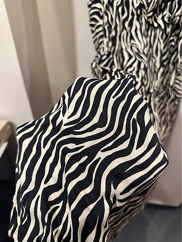 36 Beden çeşitli Renk Zebra elbise