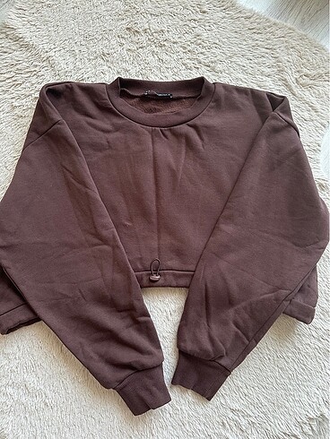 Zara crop sweatshirts