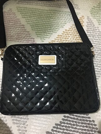 bershka bilgisayar çantası
