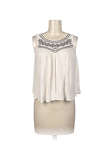 PreLoved T-shirt %70 İndirimli.