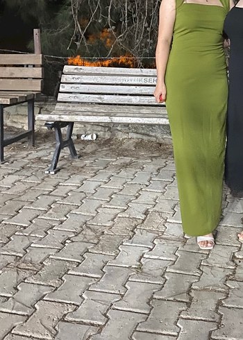 Diğer Kadın Şık Uzun Askılı Elbise