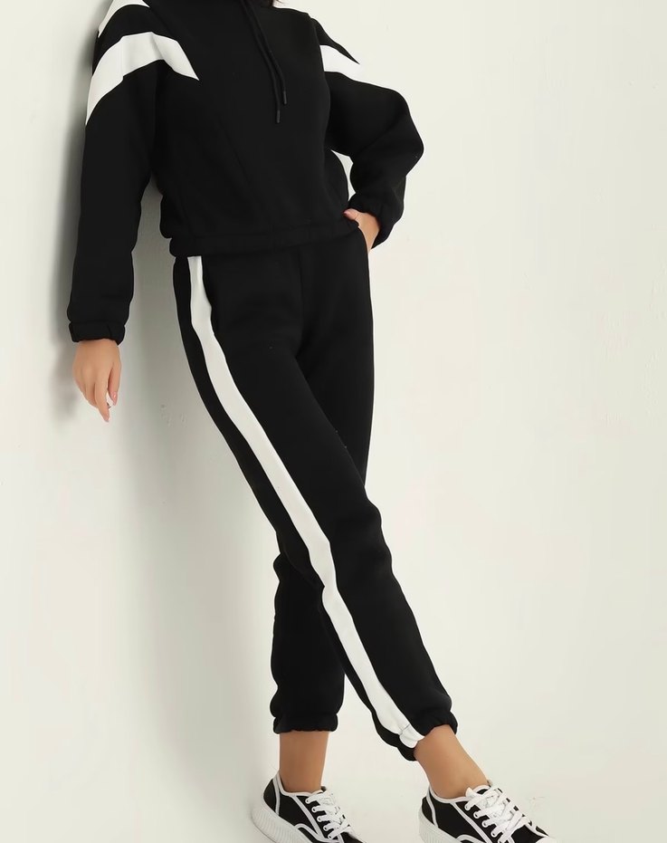 Siyah Beyaz Çizgili Kadın Eşofman Takımı - Görsel 2