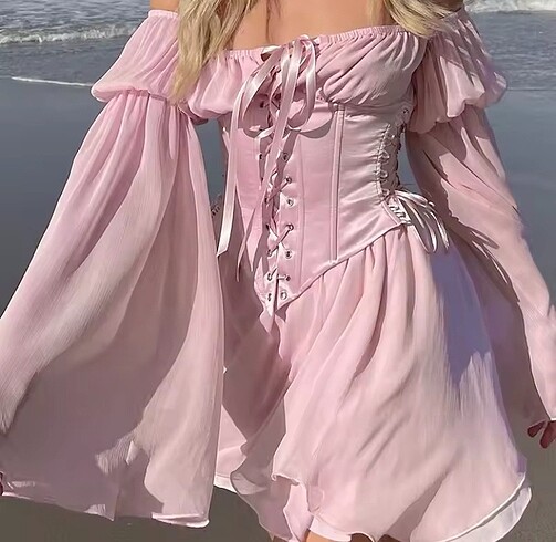American Vintage Pembe korseli mezuniyet elbisesi