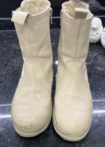 H&M kız çocuk bot - Görsel 2