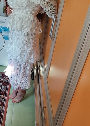 s Beden Yurt dışı ürünü beyaz midi boy elbise