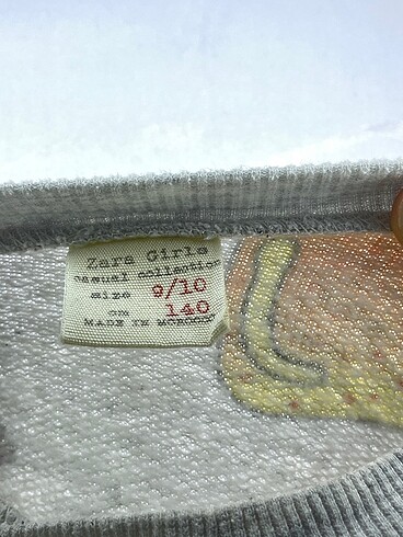 s Beden çeşitli Renk Zara Bluz %70 İndirimli.