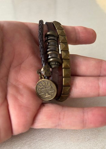 Deri ve metal astroloji temalı kilitli erkek bileklik. - Görsel 3