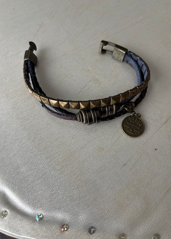 Deri ve metal astroloji temalı kilitli erkek bileklik. - Görsel 4