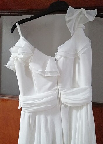s Beden Beyaz abiye elbise