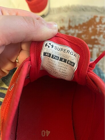 40 Beden Superga