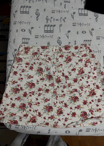 Zara Zara çocuk Çiçek Desenli Düğmeli Midi Etek