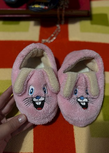 Nakışlı Pembe Kız Çocuk Ev Terliği - Görsel 2