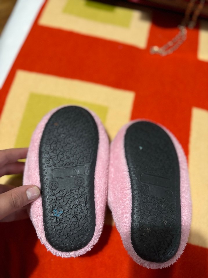 Nakışlı Pembe Kız Çocuk Ev Terliği - Görsel 3