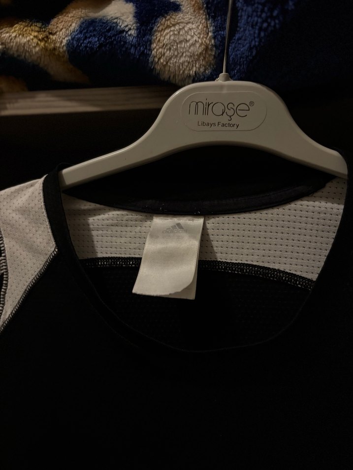 Adidas Siyah Beyaz Kısa Kollu Spor Tişört - Görsel 5