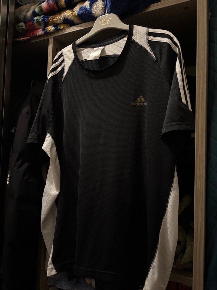 Adidas Siyah Beyaz Kısa Kollu Spor Tişört - Görsel 2