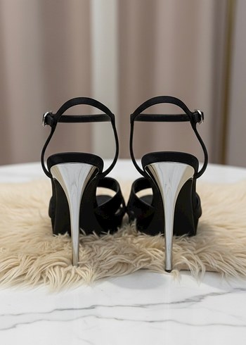 Siyah Parlak Yılan Desenli Stiletto Topuklu Kadın Ayakkabı - Görsel 8