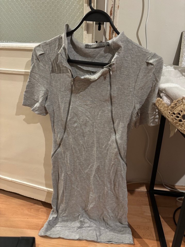 Zara Gri Mini Kısa Kollu Fermuarlı Elbise - Görsel 2