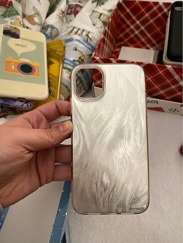 Diğer iphone 11 gümüş temu kılıfı
