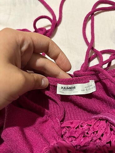 s Beden Pullbear pembe askılı üst