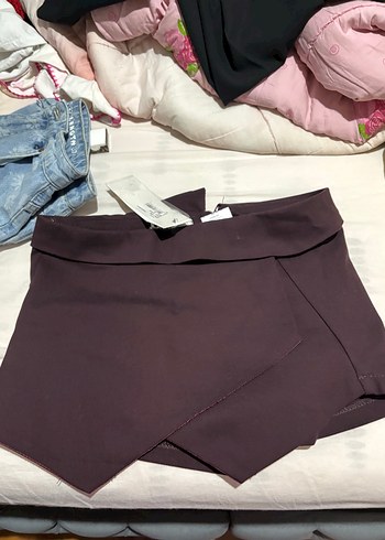 Bordo Kemerli Mini Etek