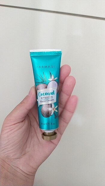 Farmasi el kremi satıldı  - Görsel 2