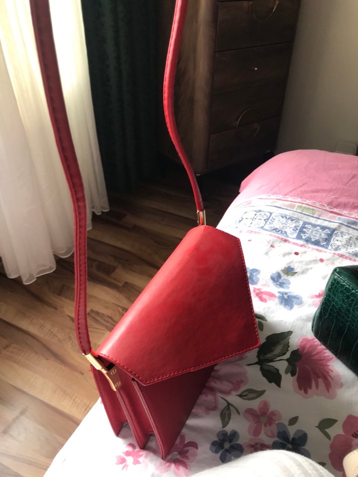Kırmızı Deri Kadın Çanta - Görsel 3