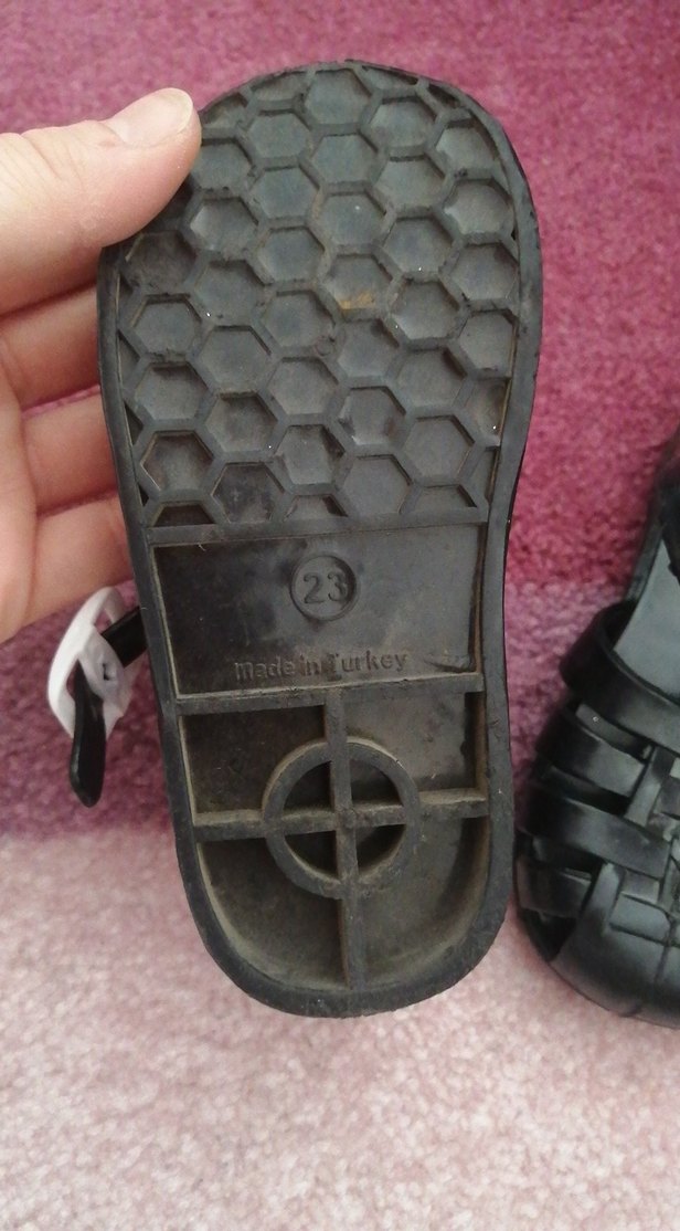 Kız Çocuk Siyah Tokalı Sandalet - Görsel 2