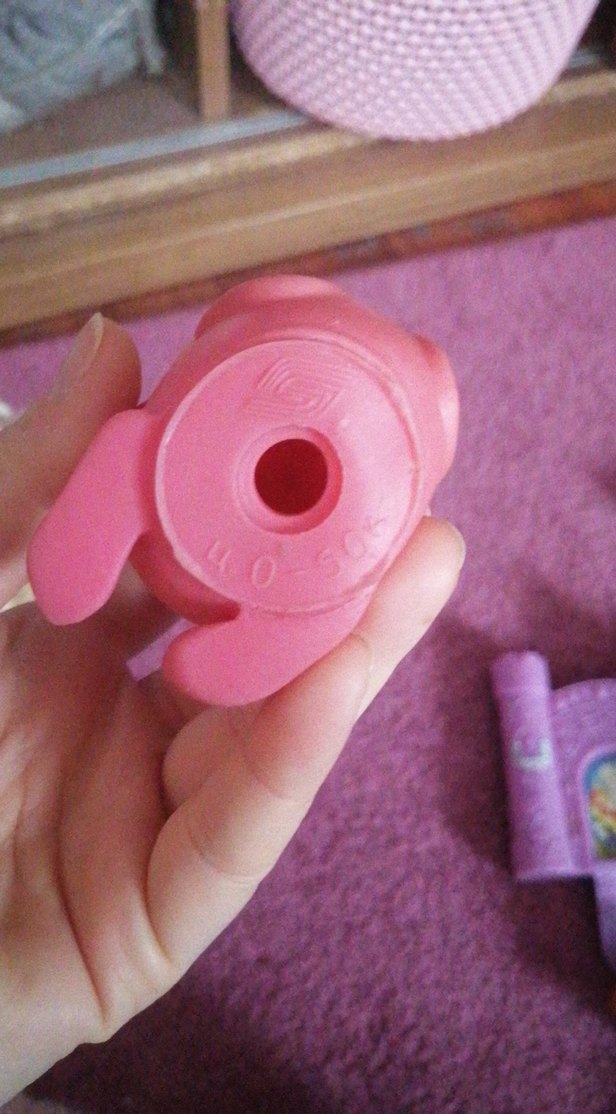 Mavi tulumlu oyuncak bebek ve pembe dinozor - Görsel 2