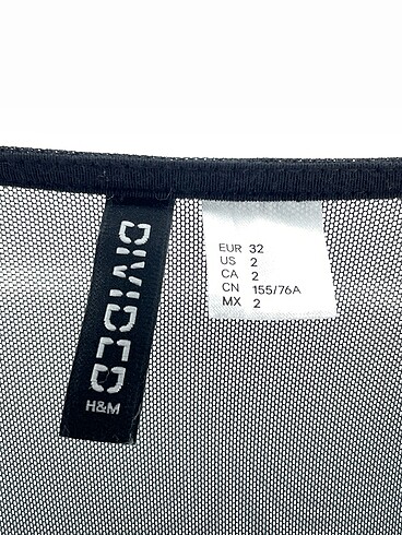 32 Beden bordo Renk H&M Kısa Elbise %70 İndirimli.