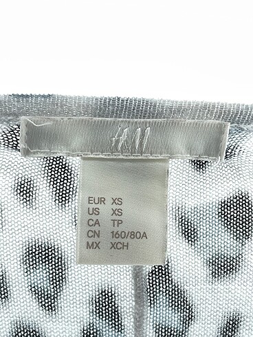 xs Beden çeşitli Renk H&M Bluz %70 İndirimli.