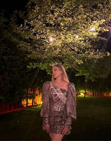 Parıltılı gece elbisesi (glambils marka)