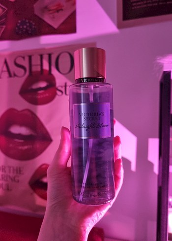 Victoria's Secret Midnight Bloom Kadın Parfüm Seti - Görsel 4