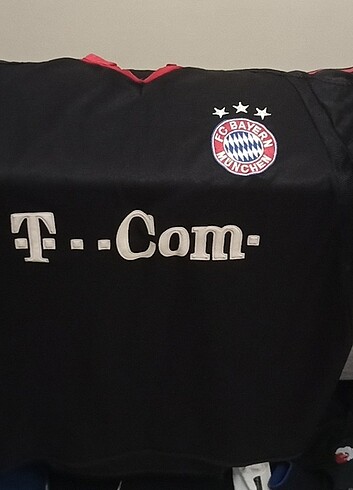 Adidas Bayern Münih forma 