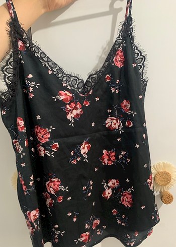 H&M H&M Dantel Detaylı Siyah Çiçekli V Yaka Atlet