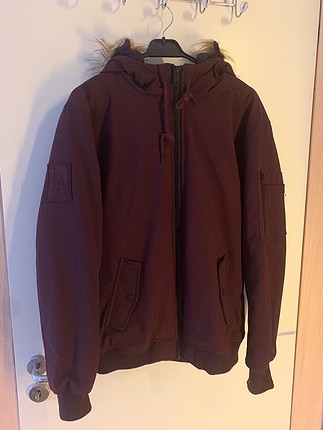 Bershka mont 