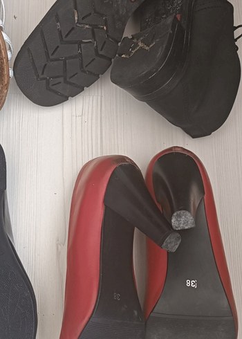 36 Beden siyah Renk Kısa bot