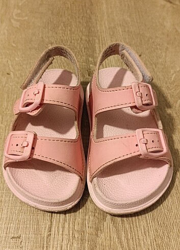 Toz pembe Sandalet