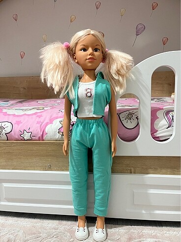 Büyük barbie bebek