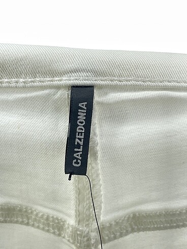 m Beden beyaz Renk Calzedonia Jean / Kot %70 İndirimli.