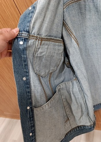 Mavi Düğmeli Kadın Kot Ceket - Görsel 2